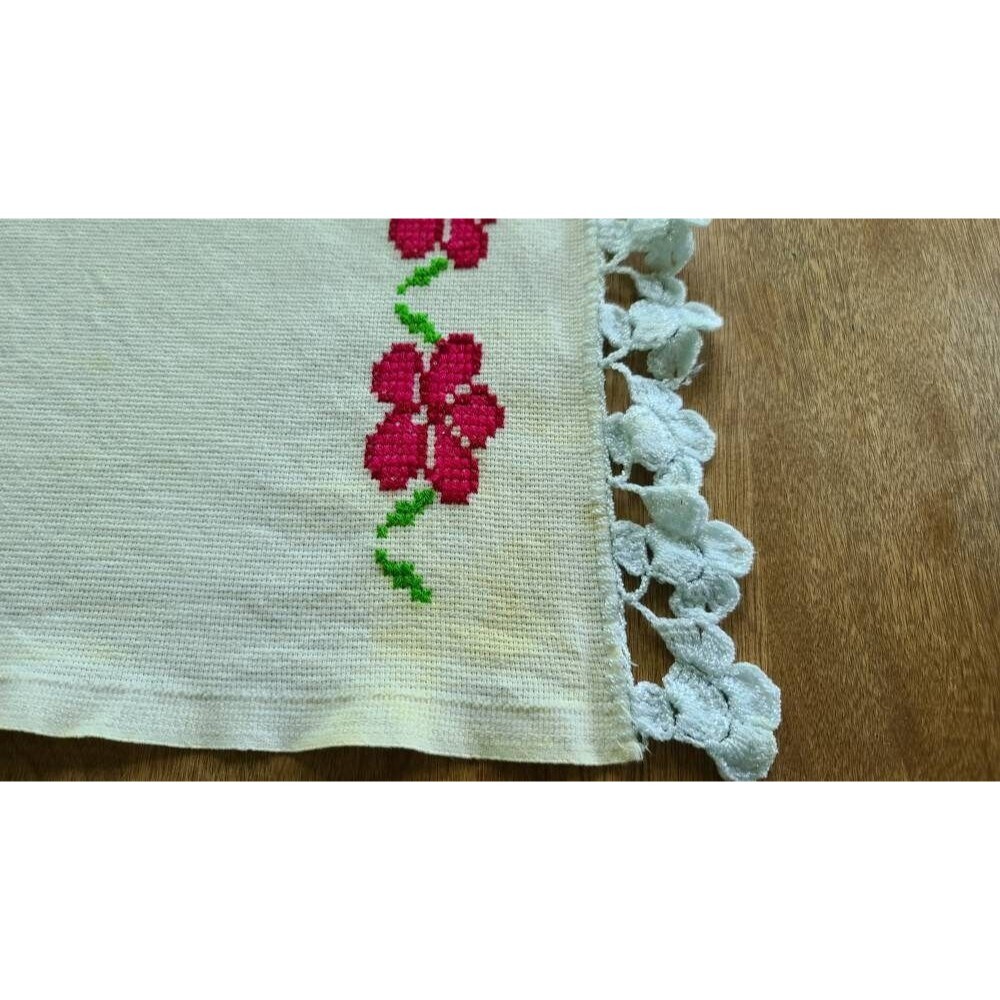 Embroidered Table Topper - Picture 10 of 10